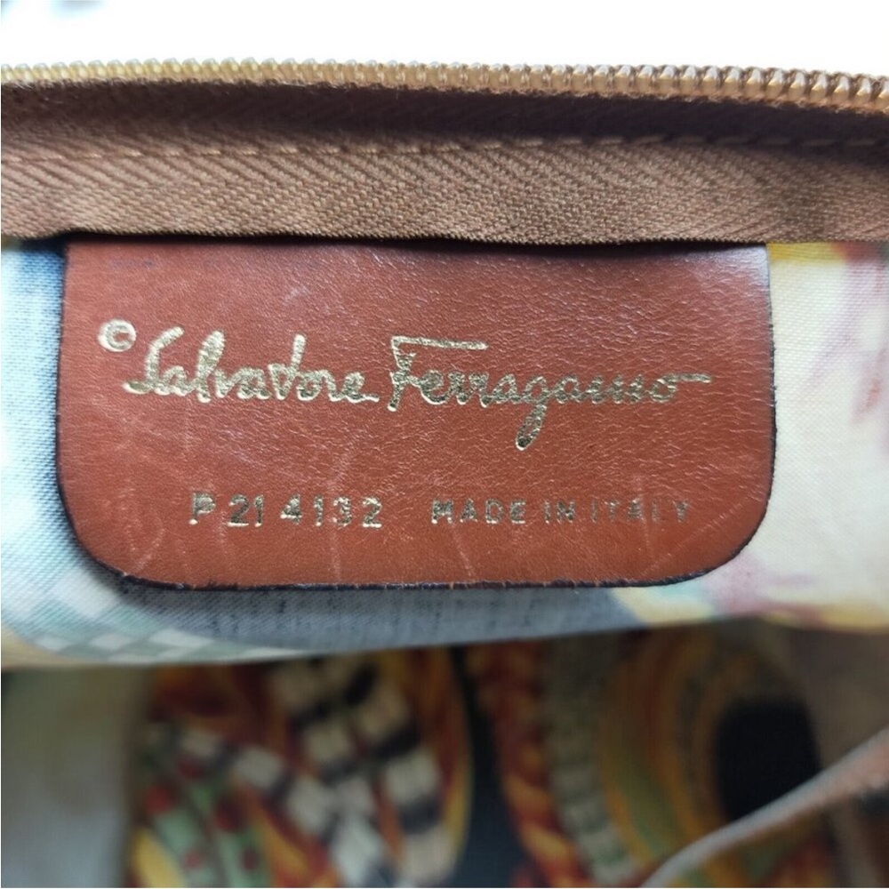 Auth Ferragamo Duffle With Pattern - image 7